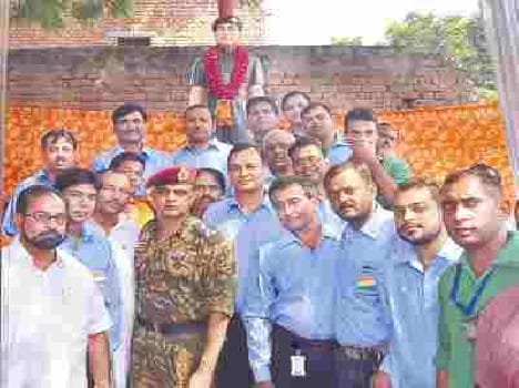 sai nath samiti established martyr chetan rana statue